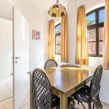 Otel Bakour Fuerteventura 3*