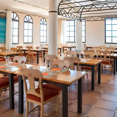 酒店 Bakour Fuerteventura 3*